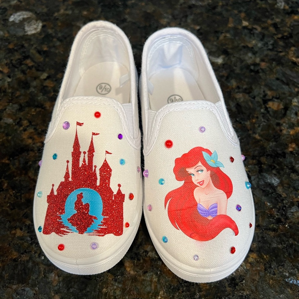 Ariel sneakers, NEW, toddler 9/10